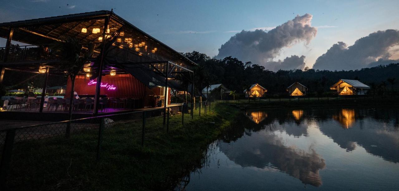 Redberry'S Luxury Stay Coorg Somvarpet Exterior photo